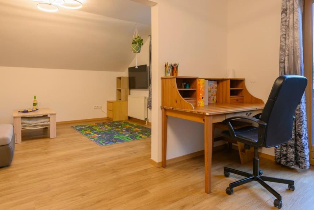 Family Apartment Бад Гоисерн Экстерьер фото