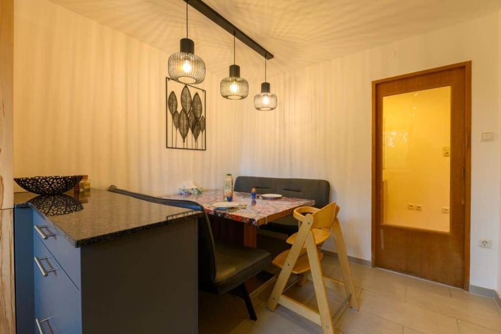 Family Apartment Бад Гоисерн Экстерьер фото