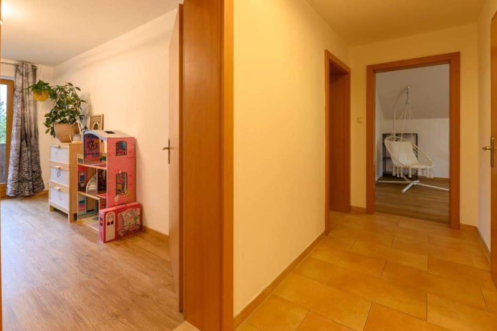 Family Apartment Бад Гоисерн Экстерьер фото