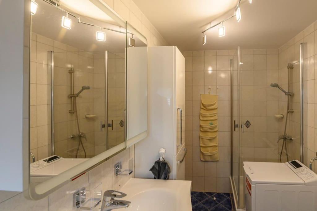 Family Apartment Бад Гоисерн Экстерьер фото